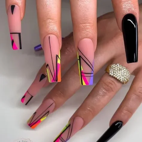 90s Nail Designs Making a Comeback
