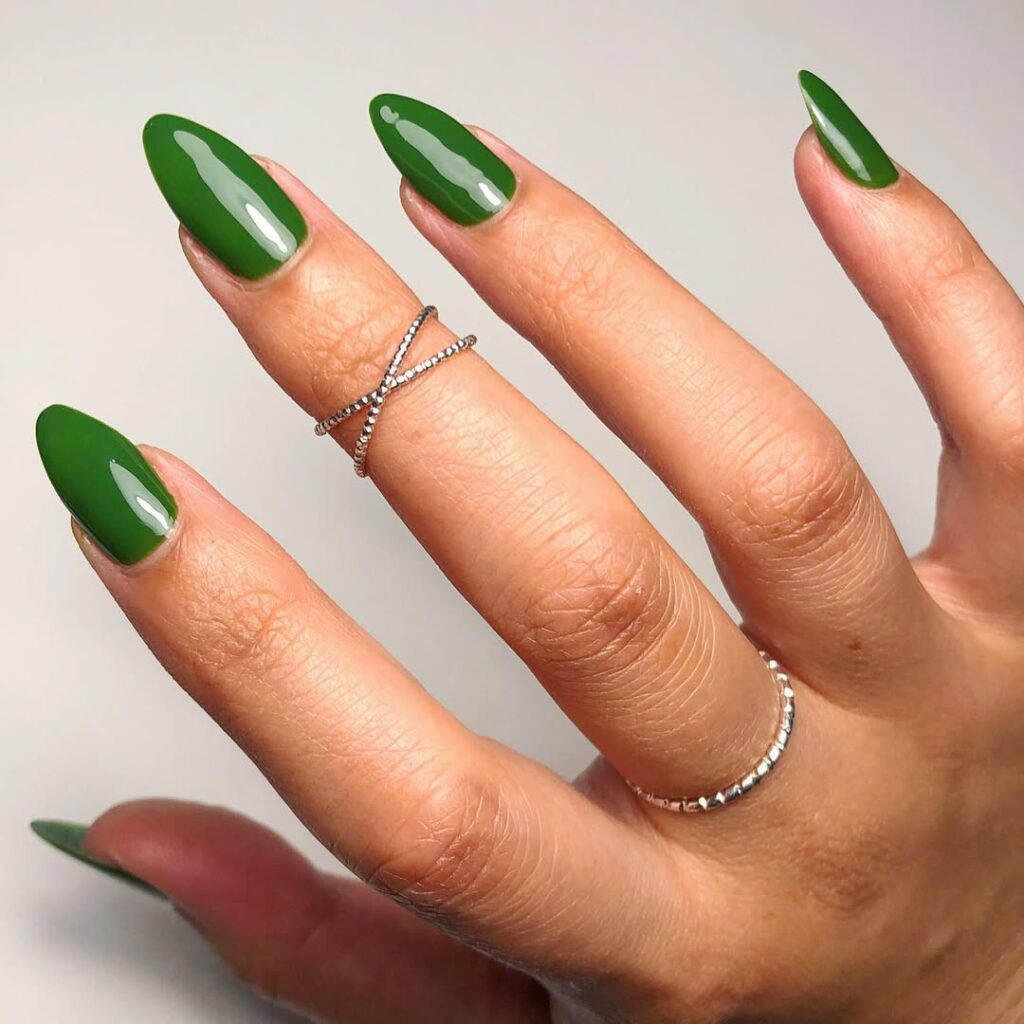 What Defines the Almond Nail Shape