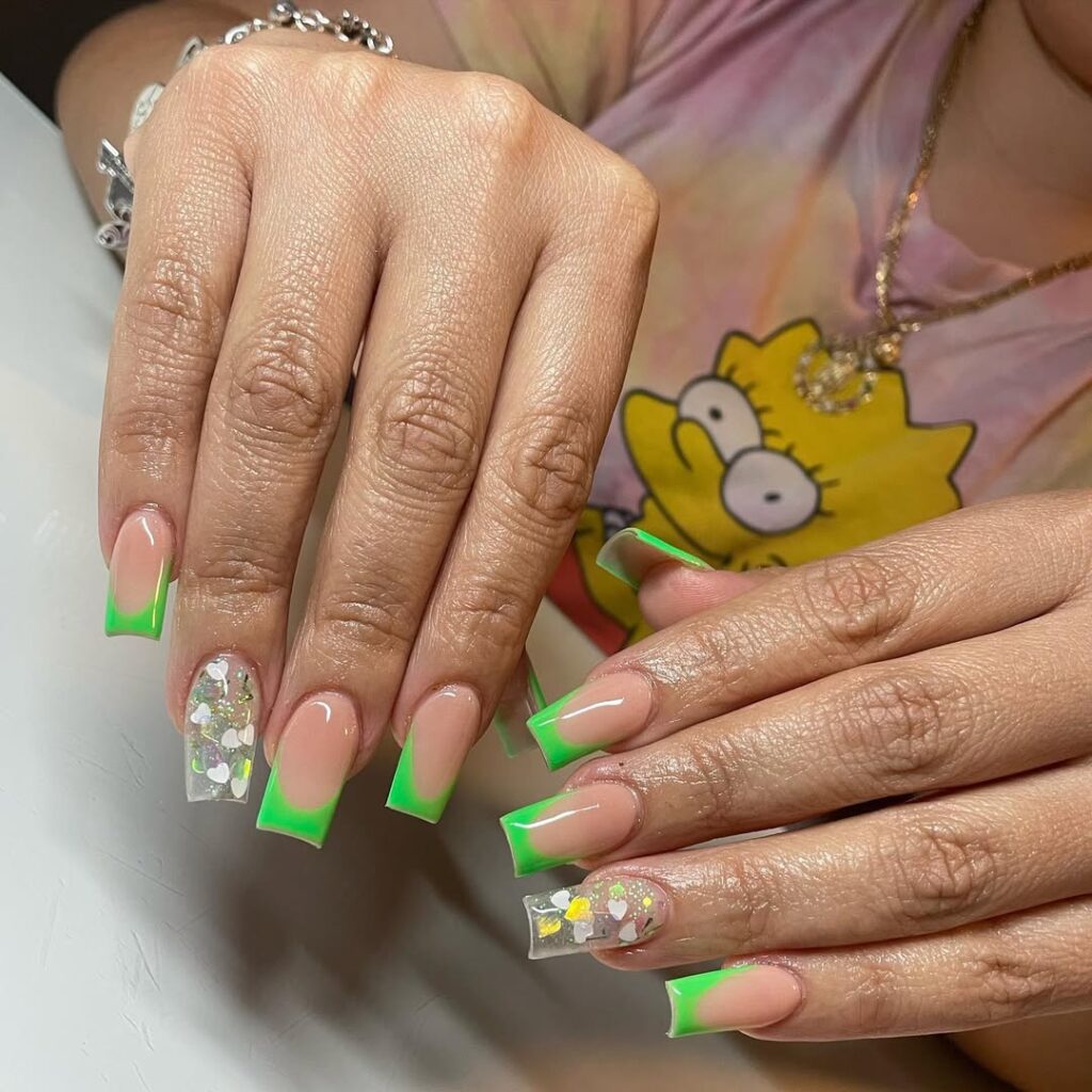 🌿 Why Green French Tip Nails Are So Popular