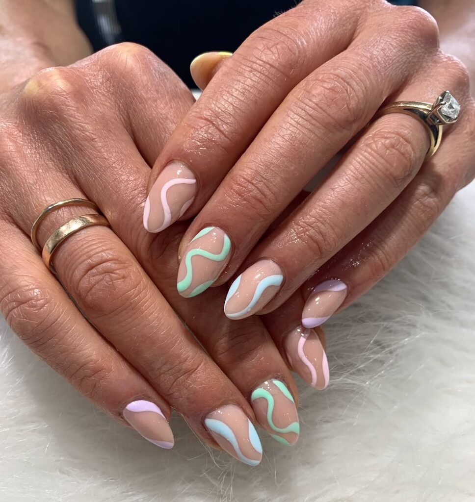 Nude Base with Bold Tips