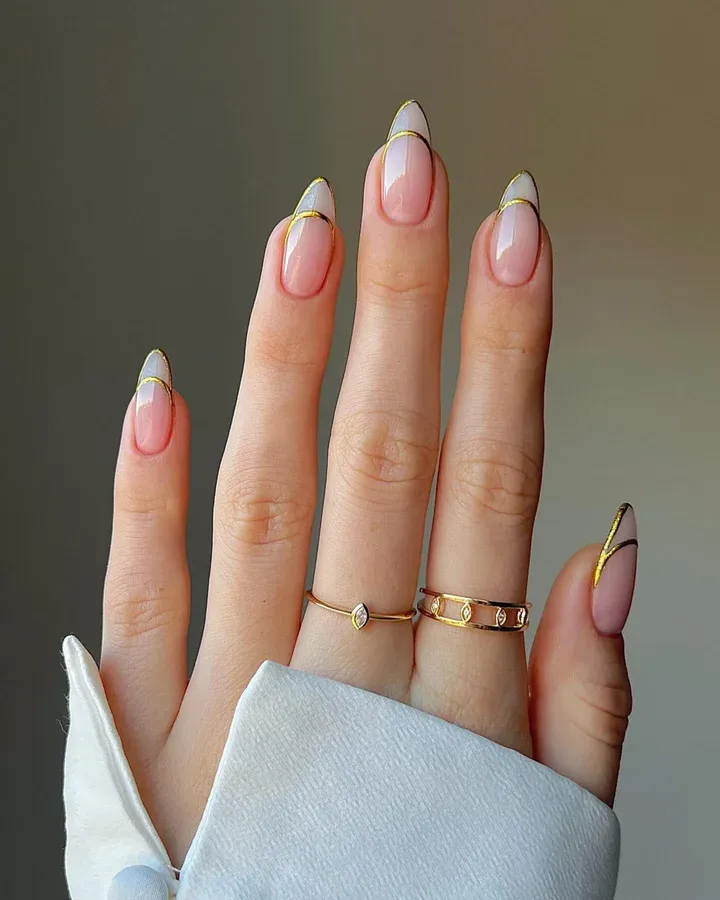 Popular Solar Nail Designs & Trends