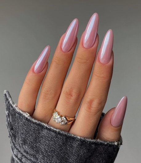 Chrome Pink Nails – Futuristic and Glamorous