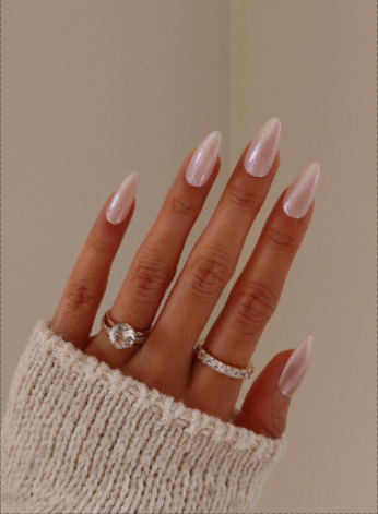Stunning Glazed Pearl Nails – Starlow