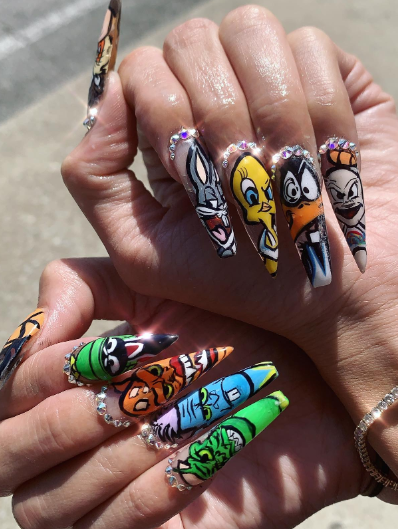 Looney Tunes Nails